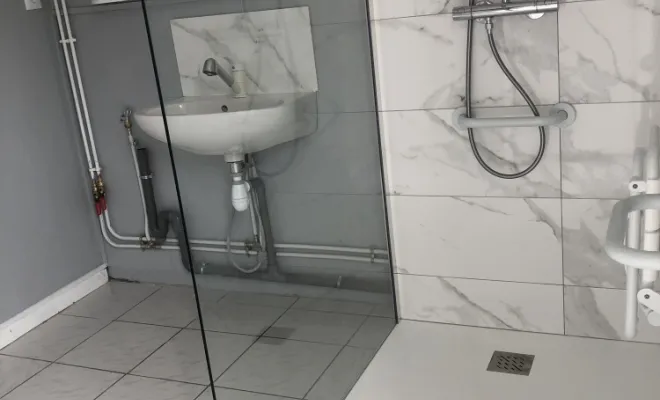 Remplacement de douche par douche PMR à Brêmes-les-Ardres, Audruicq, LMCS